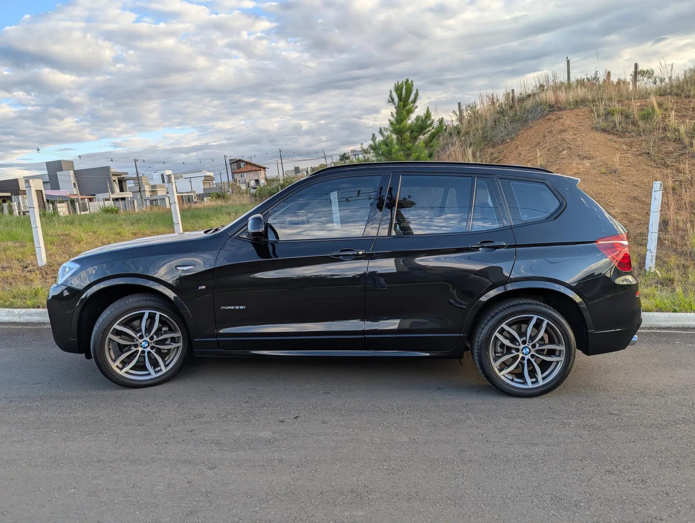 2017 BMW X3 35i M Sport — Photo 3